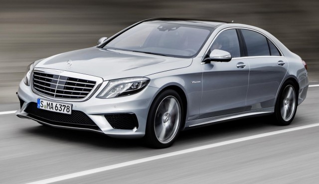 New 2013 Mercedes-Benz S 63 AMG (1).jpg